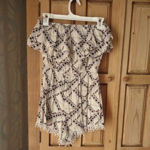 XS Strapless Ruffled Romper - short length